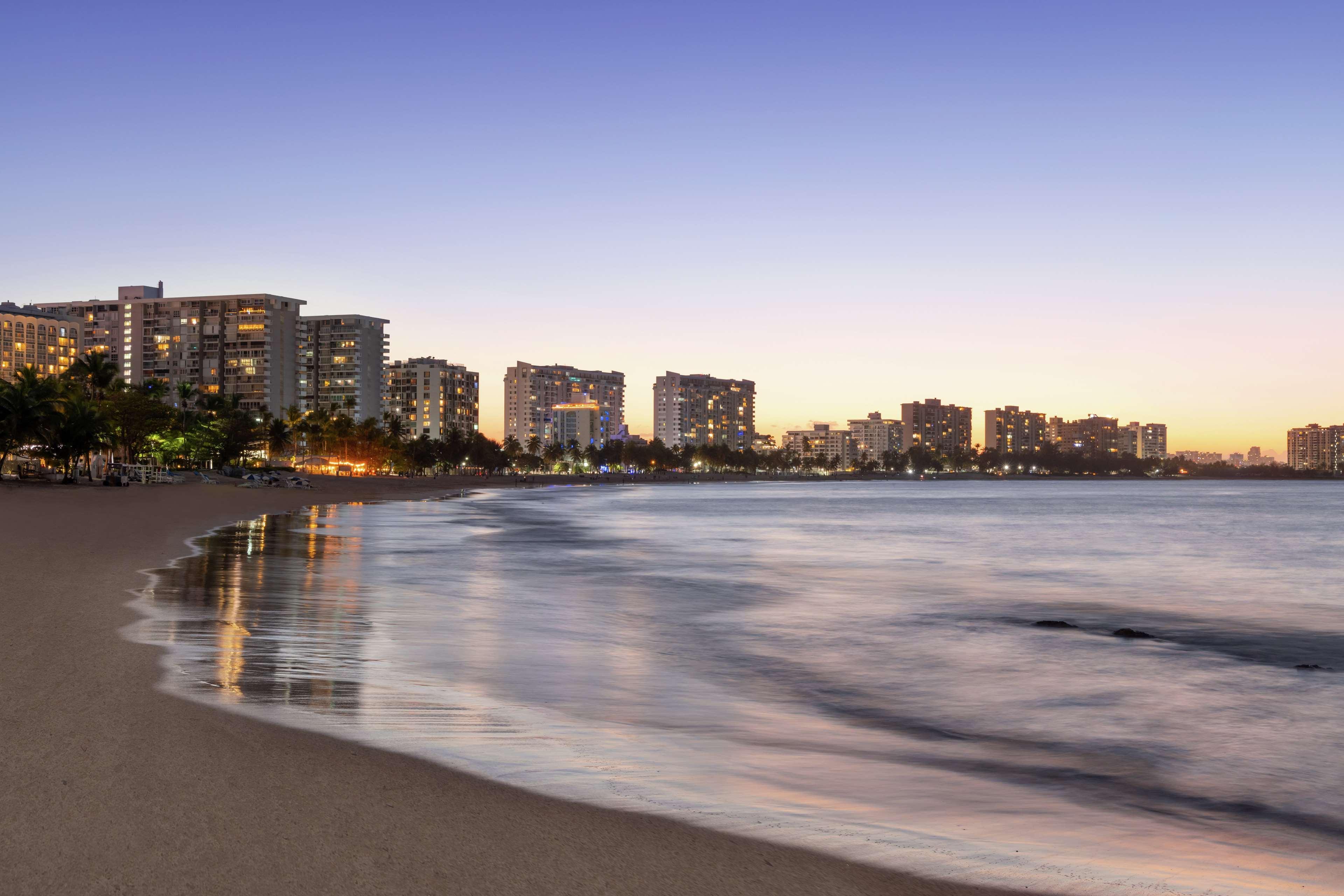 Embassy Suites By Hilton San Juan - Hotel & Casino Eksteriør billede