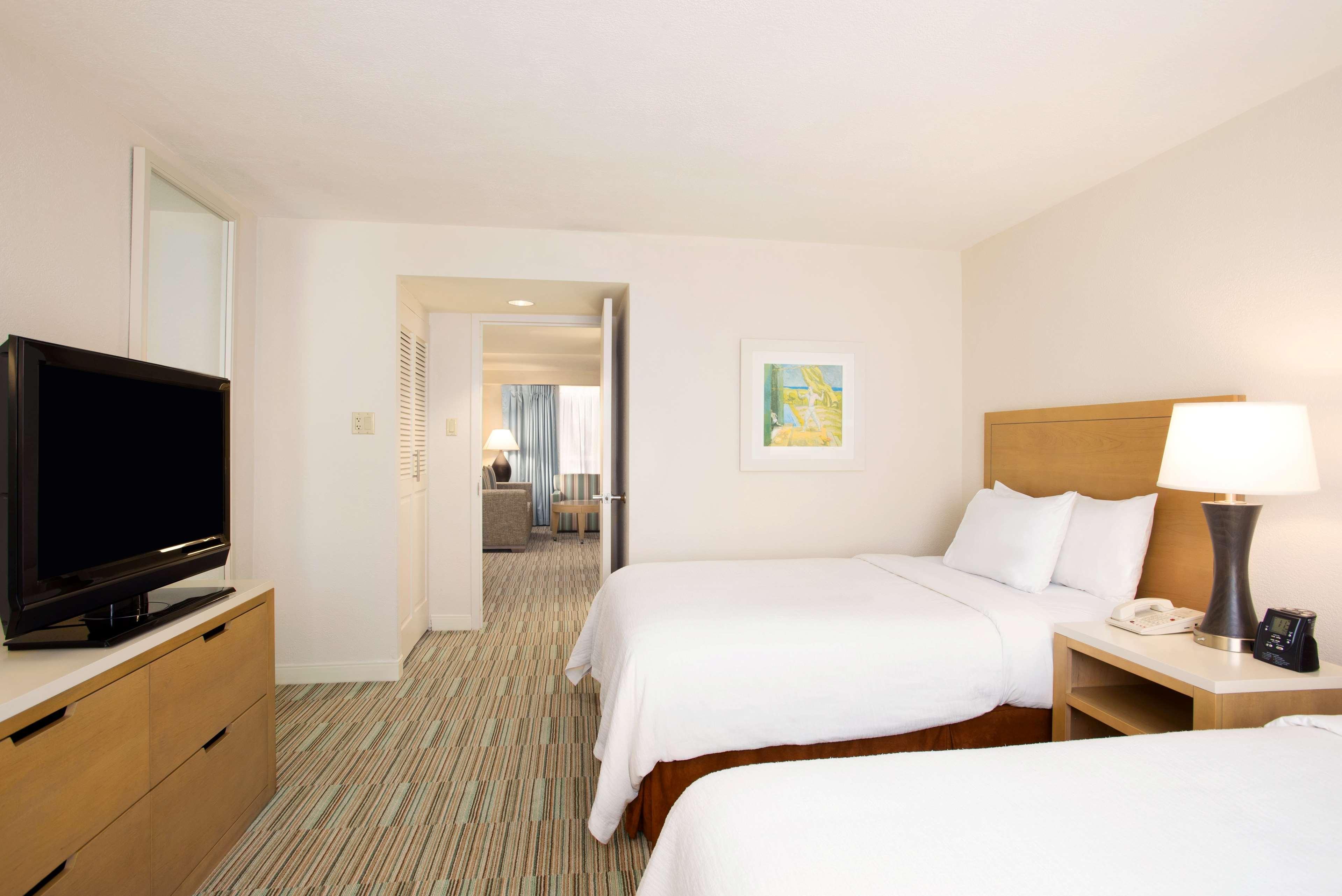 Embassy Suites By Hilton San Juan - Hotel & Casino Eksteriør billede